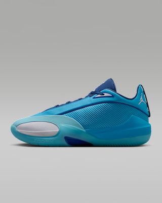 Jordan Triangle Basketball Shoes. Nike LU
